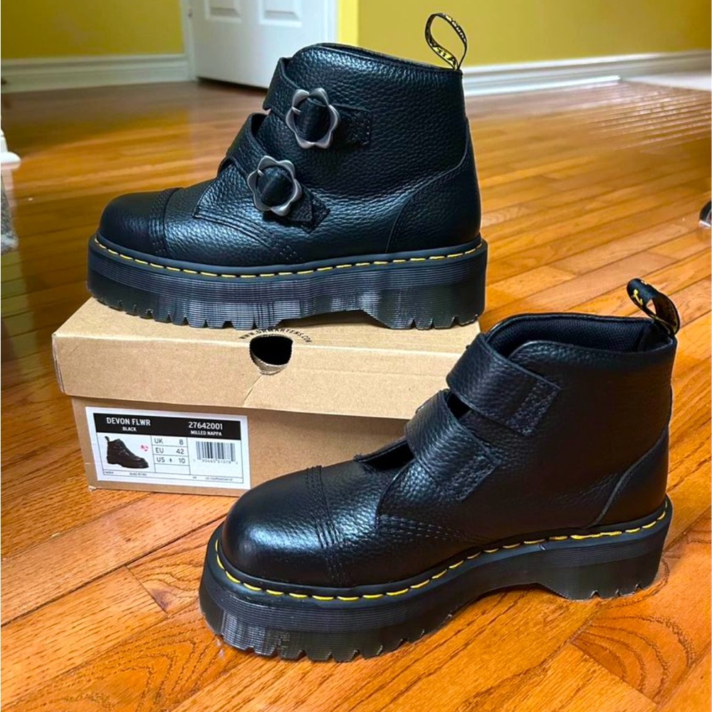 New with box Dr Martens with flower buckle. Size 10 women. Very cool boot.
